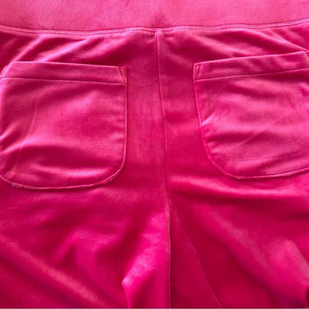 Lilly Pulitzer Larina Velour Jacket and Mallie Velour Pants - Picture 5 of 8